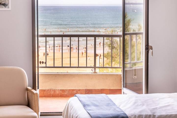 Holiday rental for 8 people, with Balcony and Terrace as well as View in Gijón