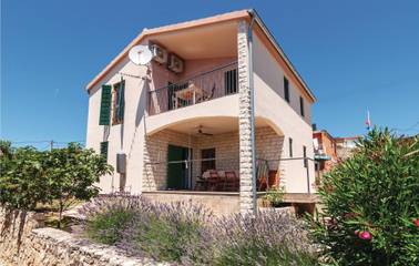 Holiday Apartment for 4 People in Jasenice, Zadar, Photo 1