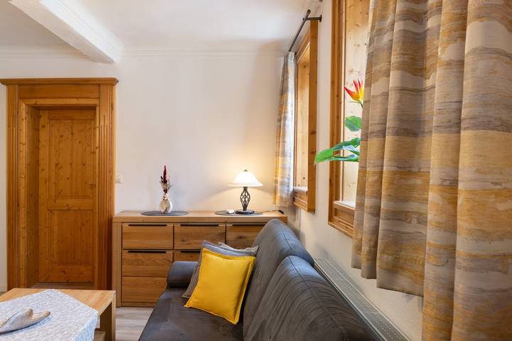 Appartement entier, Appartement « Stadthaus » avec terrasse privée, balcon et Wi-Fi in Mellrichstadt, Rhön-Bayern