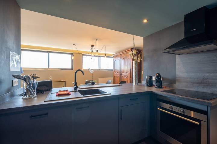 Appartement entier, Appartement d'architecte 'Atypique'  type T3 avec Jardin Partagé à Epinal in Épinal, Région d'Épinal