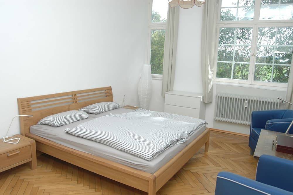 Kreative Behaglichkeit im renovierten Schulraum, 123 qm in Argenbühl, Region Bodensee-Oberschwaben