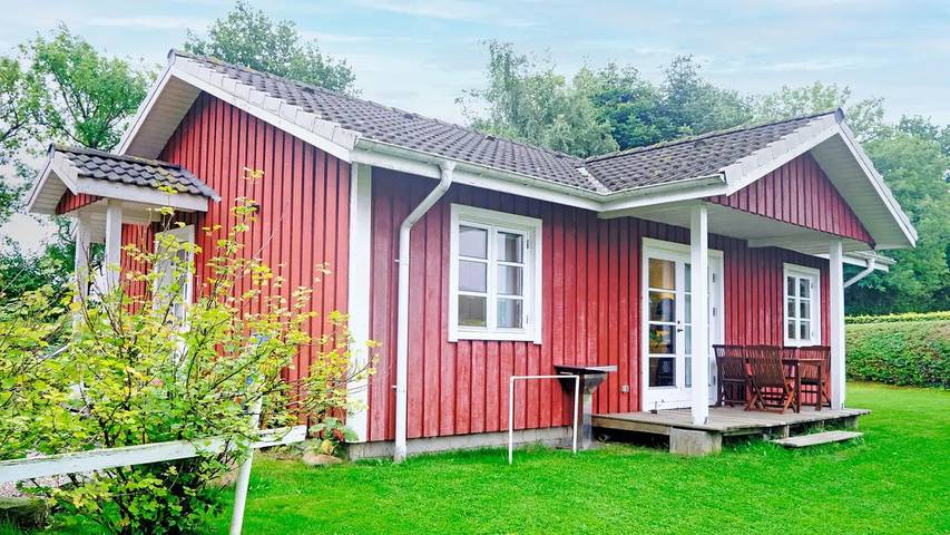 Ferienhaus für 5 Personen, mit Balkon und Garten in Esgrus