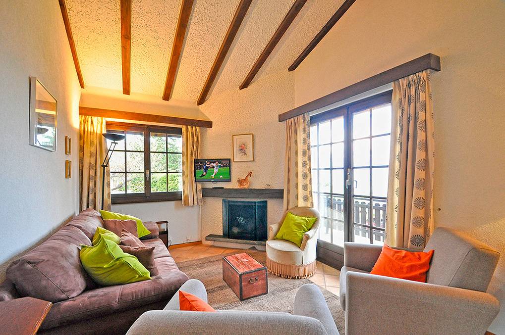 Ch 383.040 S - Les Cassis in Nendaz, Valaisalperna