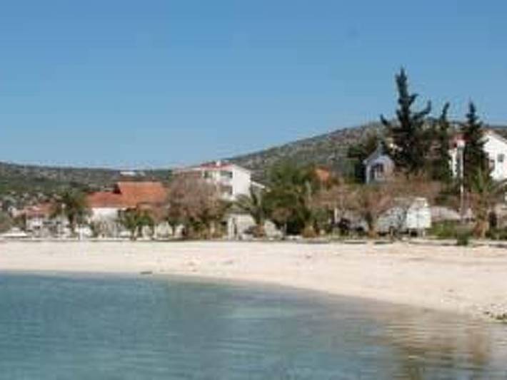 Ferienwohnung für 8 Personen, mit Balkon in Trogir - 2