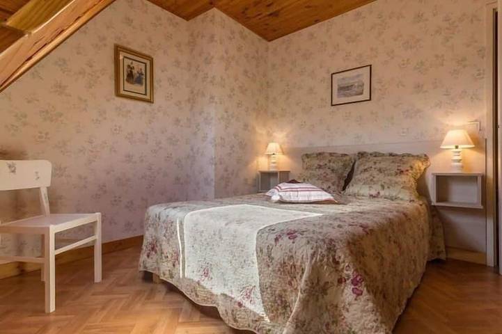 Gîte pour 4 personnes, avec jardin, animaux acceptés dans Lerat - 2