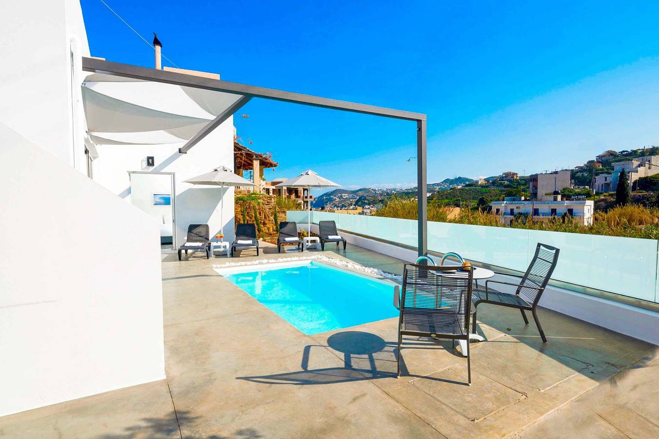 Villa für 4 Personen mit Terrasse in Agia Pelagia, Achlada