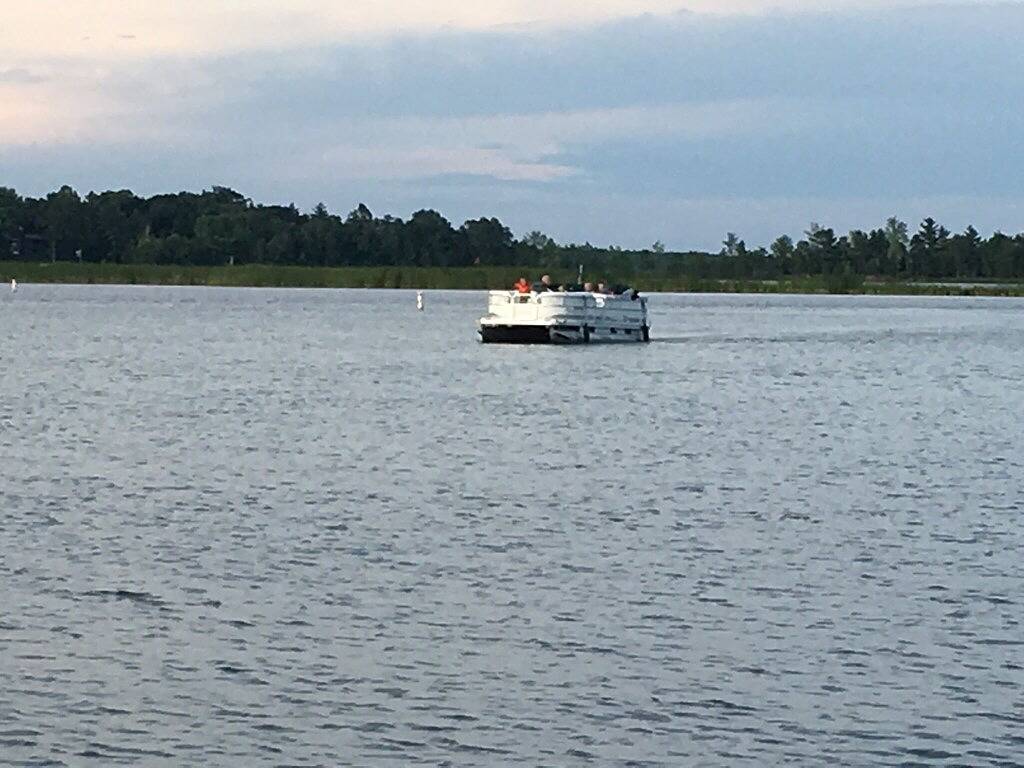 Der Herbst steht vor der Tür. Buchen Sie jetzt und fangen Sie die spektakulären Farben! in Breezy Point, Crow Wing County
