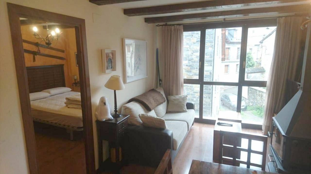 Apartamento entero, Apartment in Tramacastilla de Tena, Pirineo Aragonés