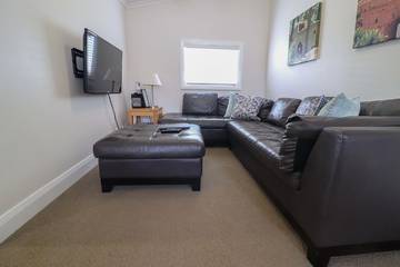 Holiday Home for 4 People in Catherine Hill Bay, Lake Macquarie, Photo 2