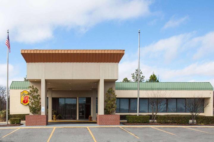 Hotel für 5 Personen, mit Pool - 1