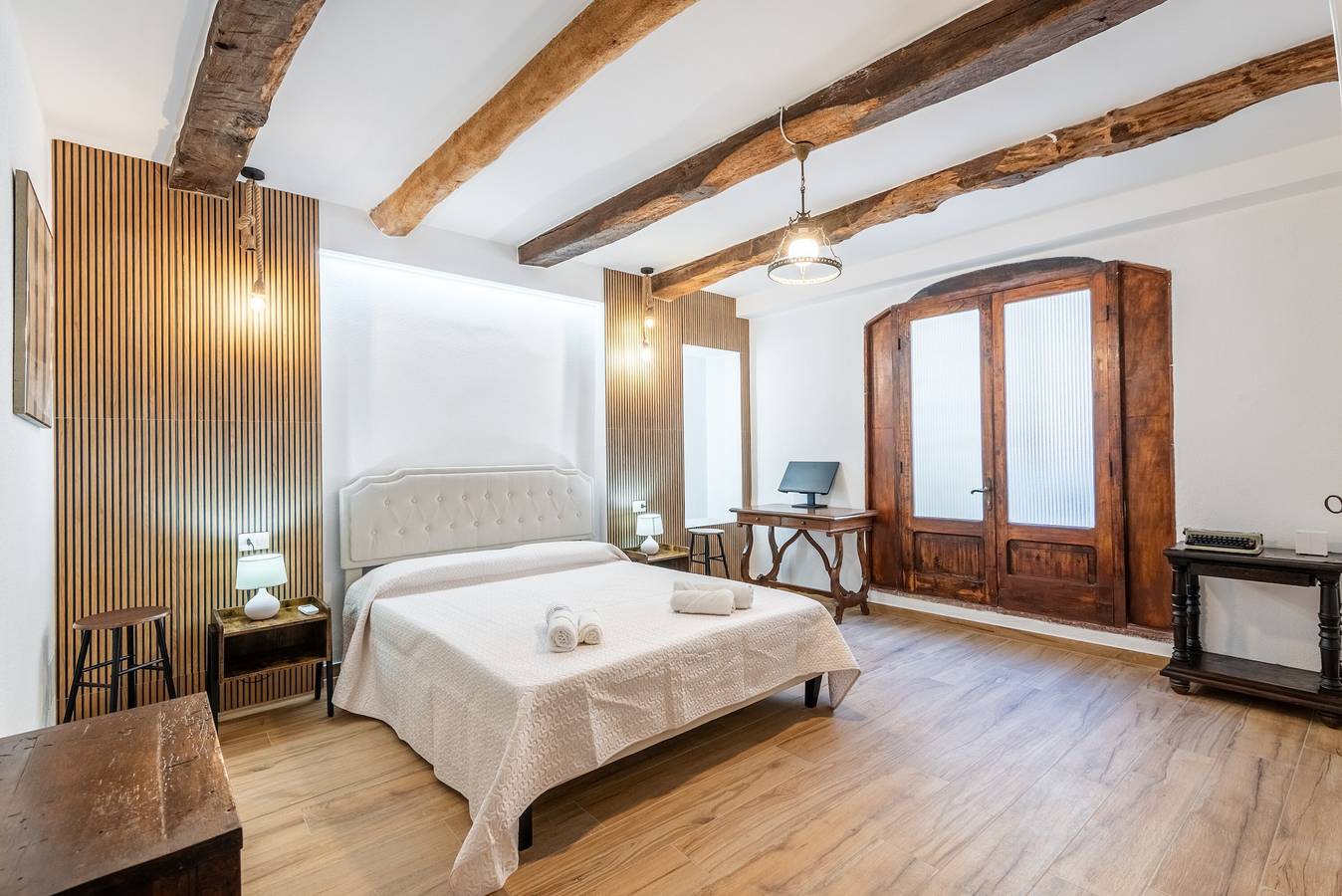 Zimmer 'Castagno - Antiche Dimore di Vescovado' mit Pool und gemeinsamem Garten in Murlo, Siena Provinz