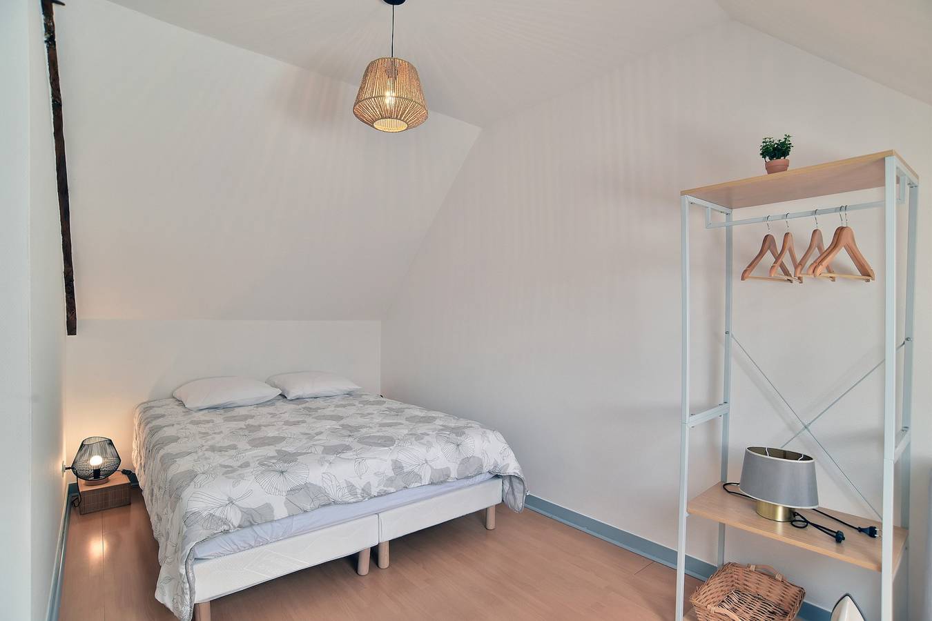 Ferienhaus für 4 Personen mit Terrasse in Plancoët, Dinan und Umgebung