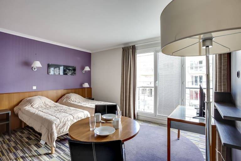 Studio entier, Guestready - Studio cosy près du métro in Issy-les-Moulineaux, Hauts-de-Seine