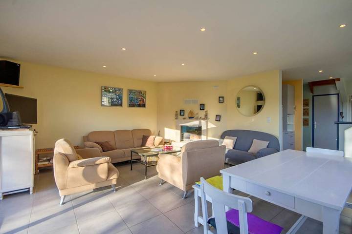 Gîte pour 6 personnes, avec jardin et terrasse dans Ilot De De Saint Cado - 3