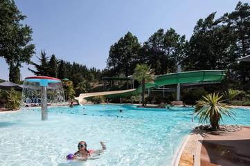 Chalet pour 5 personnes, avec terrasse dans le Gers