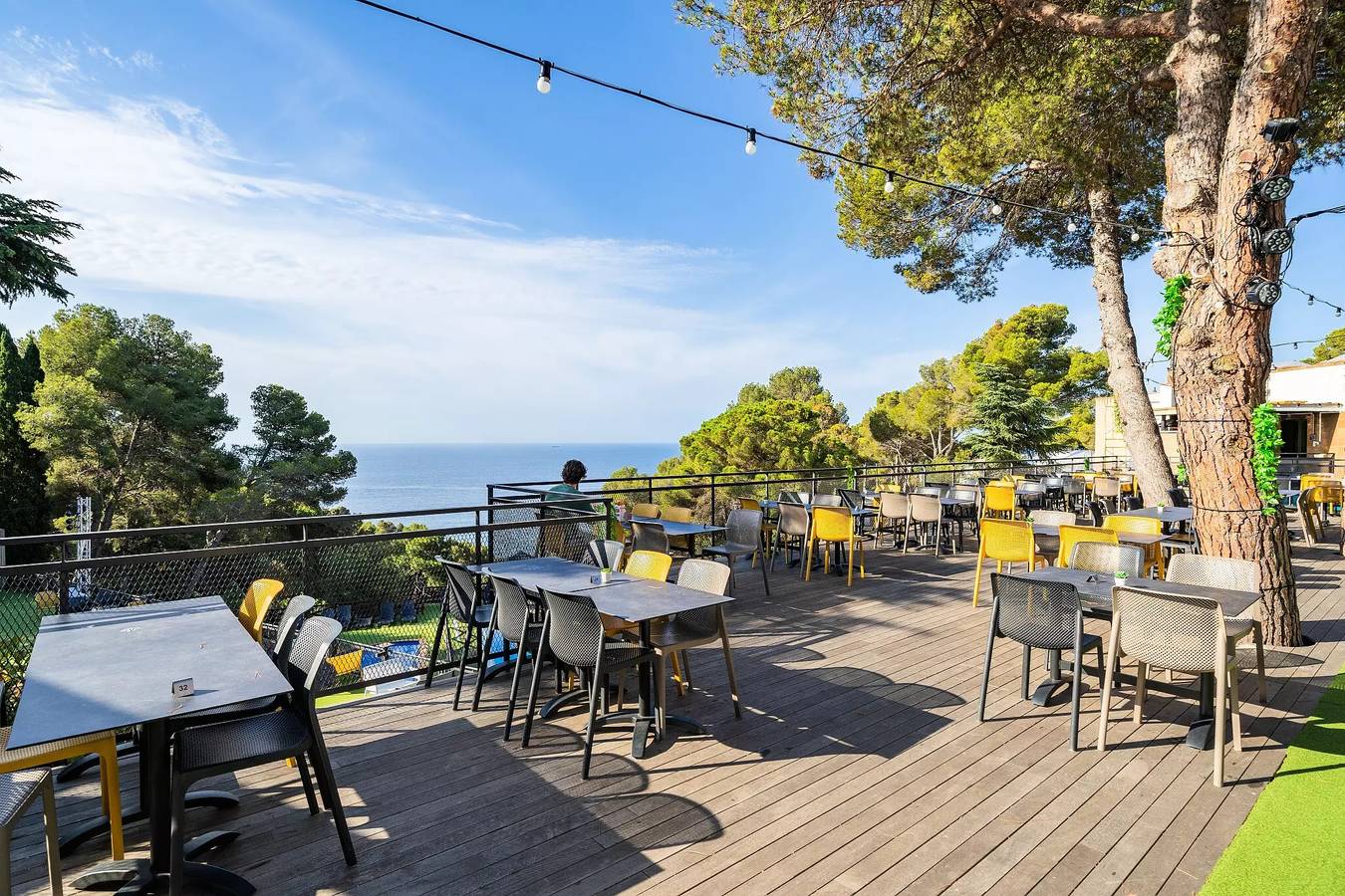 Mobil-home | Comfort | 2 Hab. | 4/6 pers. | Terraza elevada | A/C in Santa Maria de Llorell, Tossa de Mar