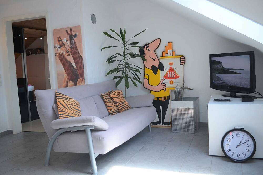 Ganze Wohnung, 3-Raum-Ferienwohnung Bechinger, Dusche/Wc, 54 qm, Dg - Haus Bechinger in Markdorf, Region Bodensee-Oberschwaben