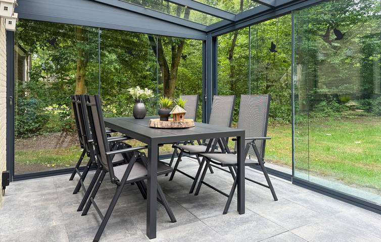 Casa de vacaciones para 6 personas con terraza in Hoeven, Halderberge