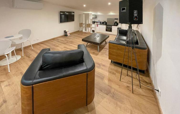 Gîte pour 4 personnes, avec terrasse à Barjols - 2