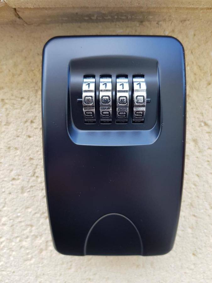 Location de vacances pour 13 personnes, avec jardin à Fontaine-Henry - 4