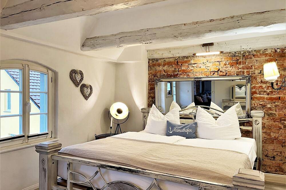 Ferienhaus Alte Schmiede - Ferienhäuser Alte Schmiede, Altes Gewölbe, Landliebe in Geierswalde, Elsterheide