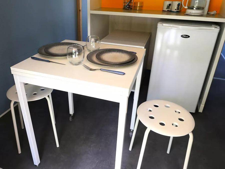 Camping Bel-Air - Tente 2 personnes - Coco Sweet 2 personnes Sans Sanitaire in Cénac, Région de Bordeaux