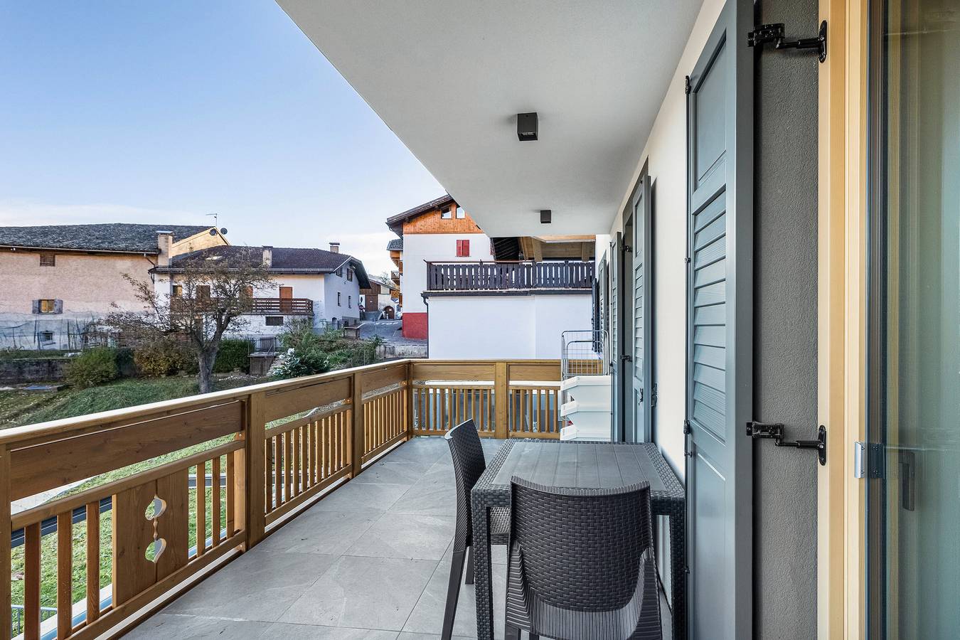 Appartamento intero, Appartamento 'La Sorgente Ville Di Fiemme' con vista sulle montagne, terrazza privata e Wi-Fi in Carano, Ville di Fiemme