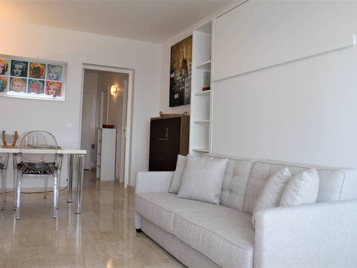 Holiday rental for 2 people, with Terrace in Villeneuve-Loubet