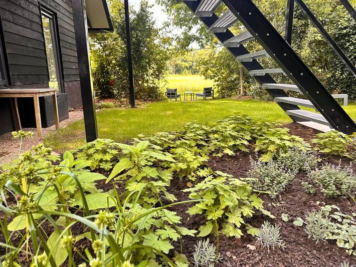 Ferienwohnung für 2 Personen, mit Terrasse und Garten sowie Ausblick