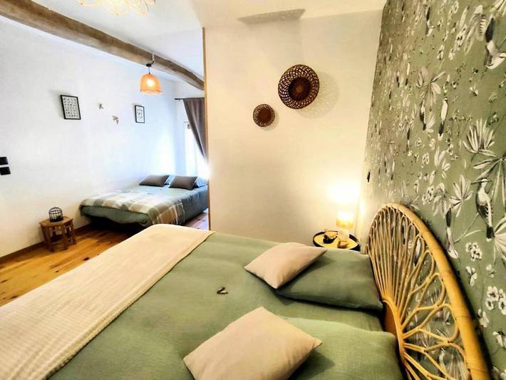 Location de vacances pour 4 personnes, avec vue et jardin, adapté aux familles dans Beaufort (Nord)