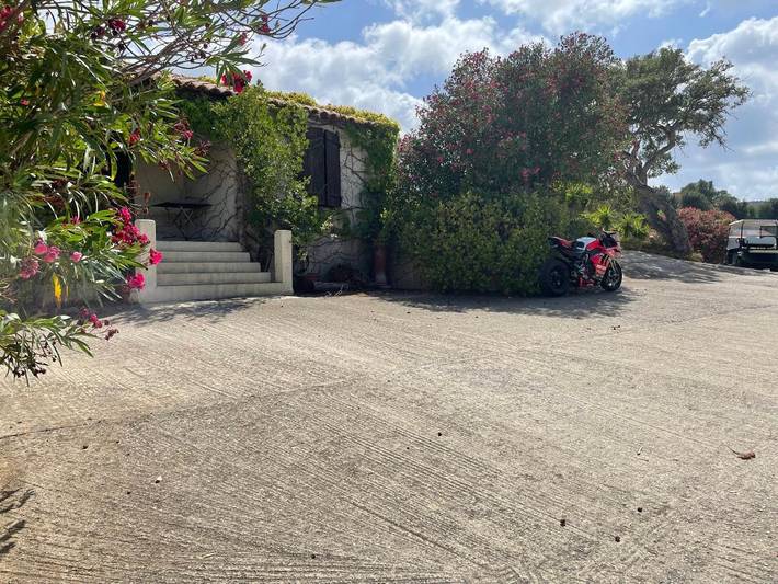 Location de vacances pour 2 personnes, avec terrasse, animaux acceptés dans Plage Campomoro