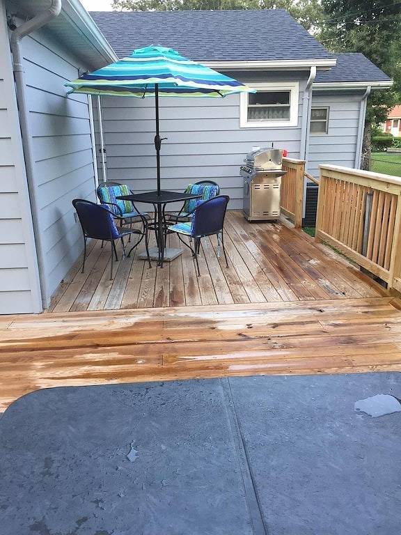 O. P. Taylor's \"Big Game\" Haus. in Brevard, Transylvania County