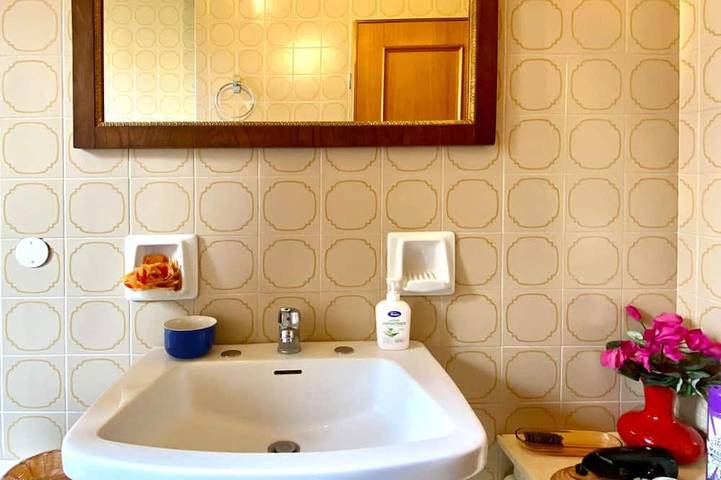 Apartamento entero, En el centro de Bolonia con el prestigioso muebles y piezas de arte antiguas in Bolonia, Provincia de Bologna