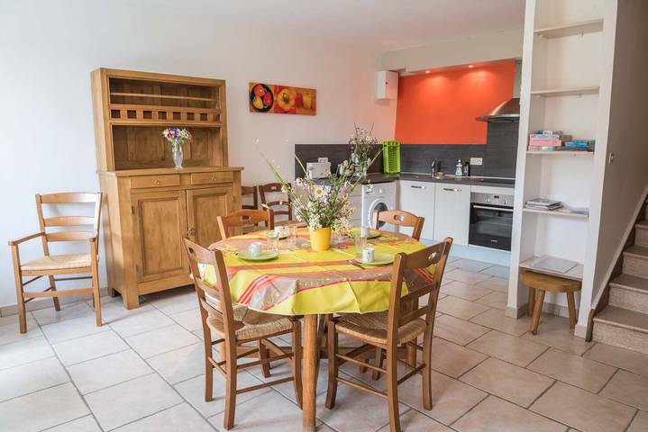 Gîte pour 5 personnes, avec vue et terrasse dans L'Aubrac - 2