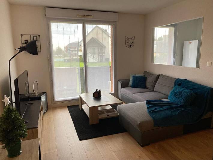 Appartement de vacances pour 4 personnes, avec balcon ainsi que piscine et vue