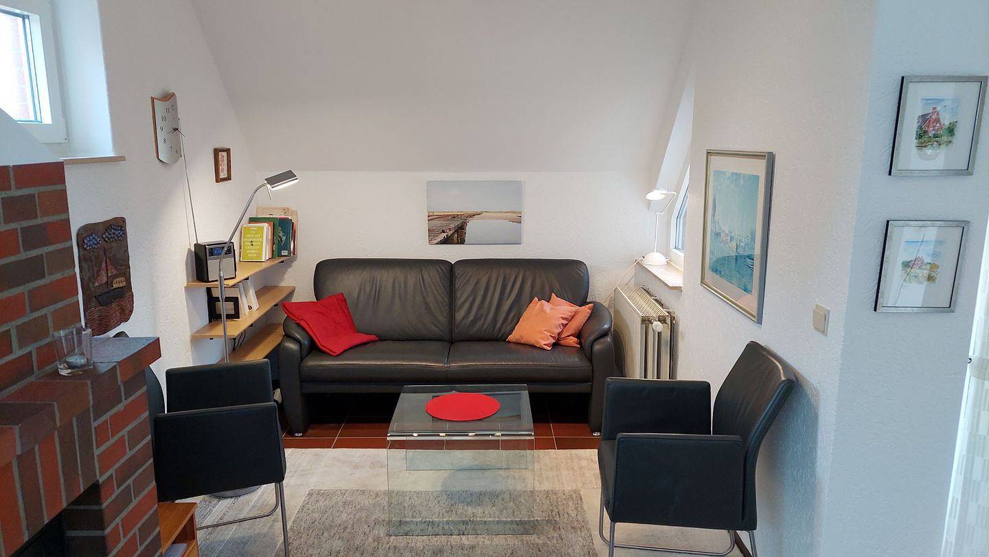 Große Doppelhaushälfte mit schöner Südterrasse und Garten und Blick auf die Dünenlandschaft in Spiekeroog