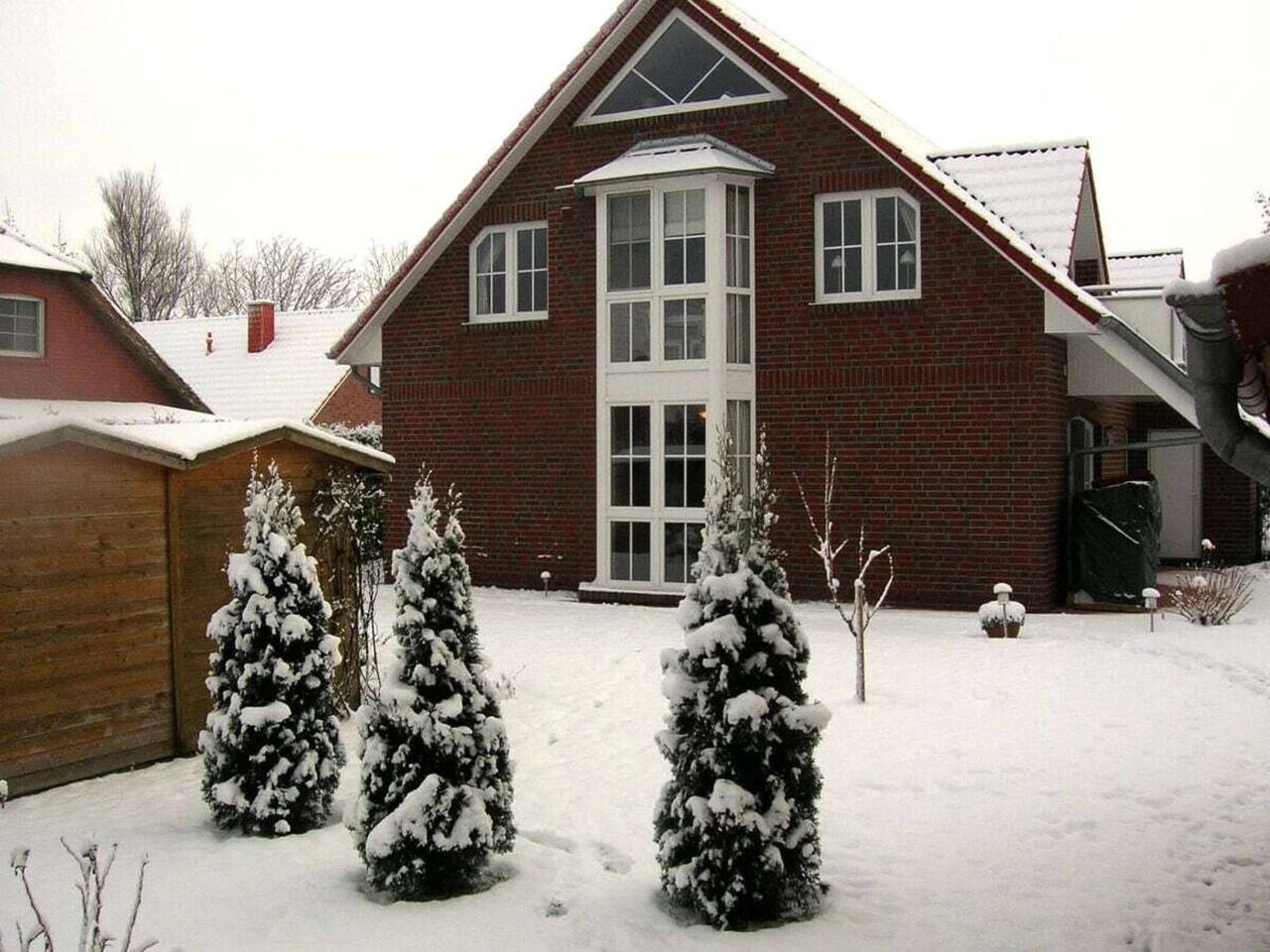 "Greetsieler Deich" in Greetsiel, Krummhörn