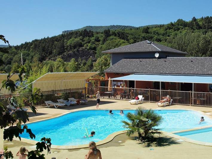Camping voor 4 personen, with Terras and Kinderzwembad as well as Zwembad in Aveyron
