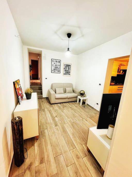 Appartamento per 3 persone, con Terrazza e Giardino nonché Panorama a San Gregorio di Catania