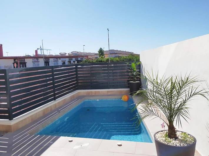 Casa rural para 6 personas, con Balcón y Terraza además de Jardín y Piscina en Los Montesinos - 4