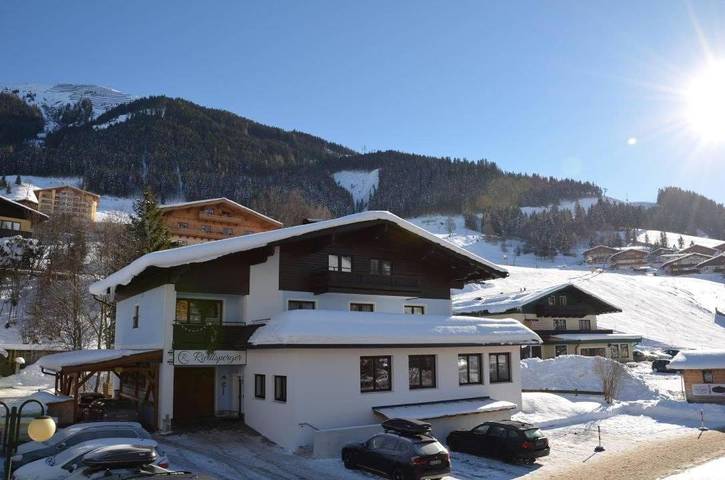 B&B für 2 Personen, mit Ausblick und Sauna sowie Balkon in Hinterglemm