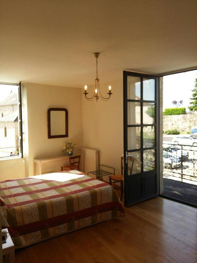Hôtel pour 2 personnes, avec terrasse à Capdenac - 2