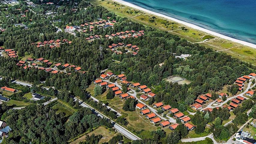 Ferieudlejning for 7 personer, med terrasse på Sjælland