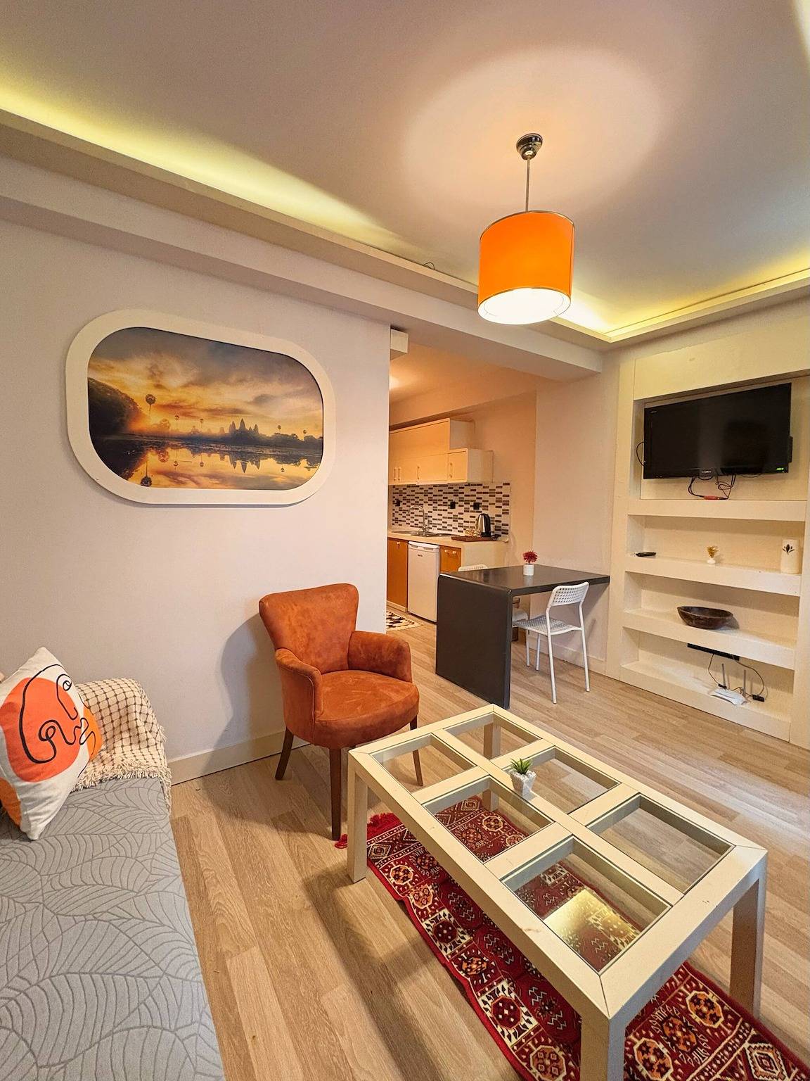 Geheel appartement, Taksim Square—1Br Suite 01 in Beyoğlu, Şehit Muhtar Mahallesi