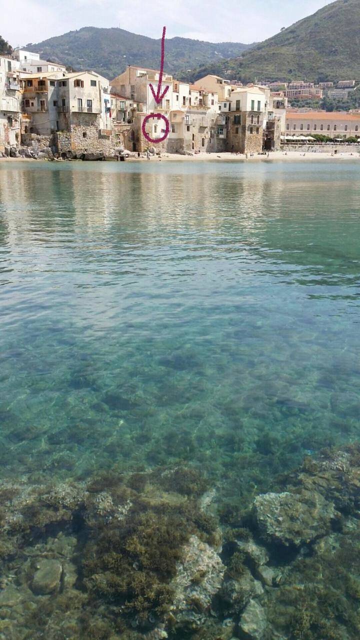 Balcone sulla spiaggia in Cefalù, Cefalù (gemeinde)