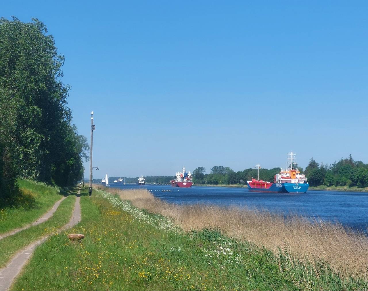 Ganze Ferienwohnung, Kanalkajüte Theodor in Hanerau-Hademarschen, Rendsburg-Eckernförde