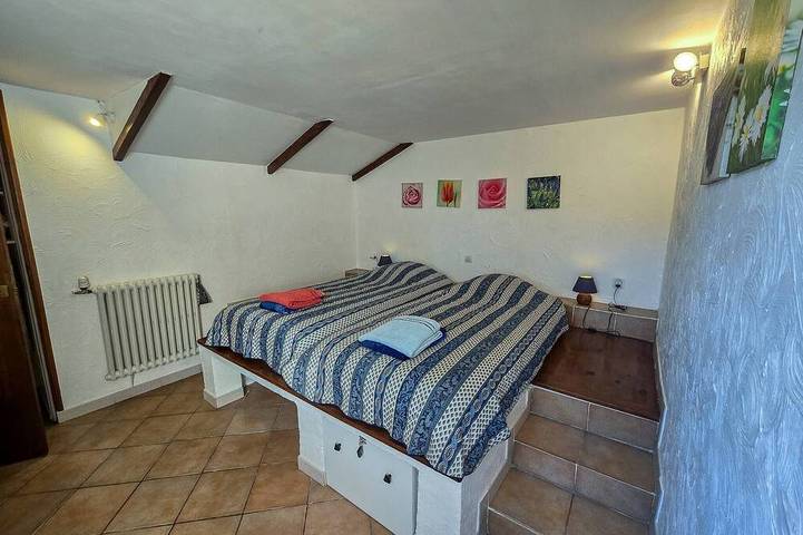 Gîte pour 4 personnes, avec jardin et balcon à La Robine-sur-Galabre - 4