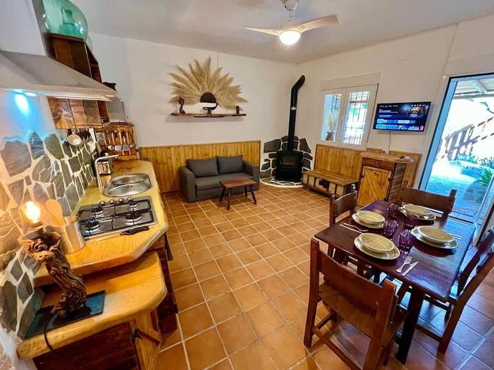 Casa rural para 4 personas, con Terraza y Vistas en Vélez de Benaudalla - 2
