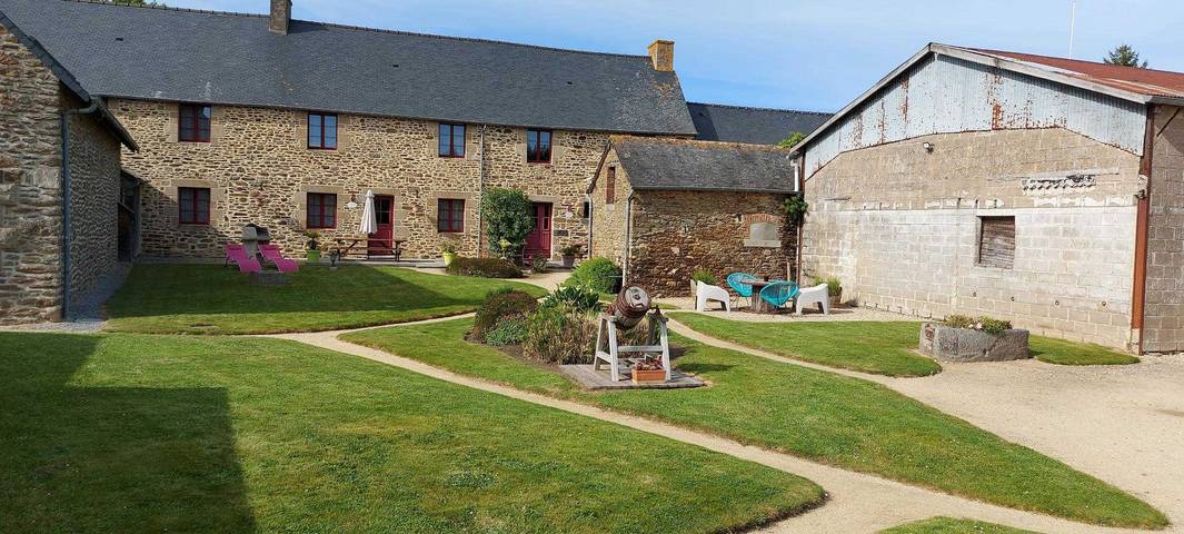 Gîte pour 6 personnes, avec jardin à Saint-Méloir-des-Ondes - 2