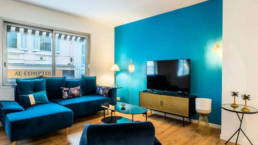 Gîte pour 7 personnes dans Office de Tourisme de Cannes
